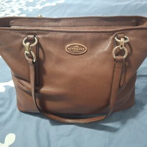 Coach Chicago Ellis Saddle Brown Pebbled Leather Tote Bag 33961